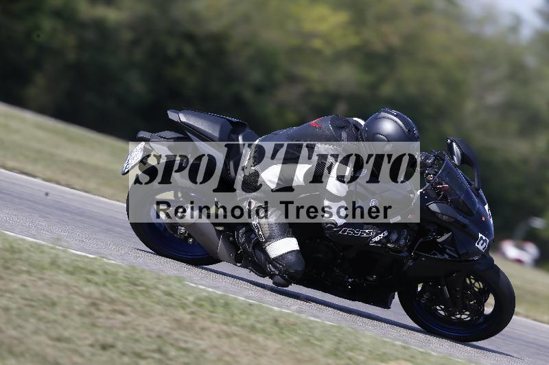 Archiv-2025/49 26.08.2025 Cornu Master School ADR/rot-rouge/34